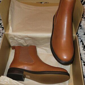 Madewell Leather Chelsea boots